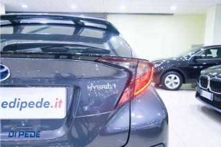 TOYOTA C-HR usata, con Controllo automatico clima