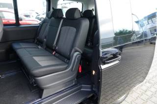 HYUNDAI Staria usata, con Autoradio