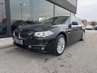 BMW 530 d xDrive 249CV Touring Luxury