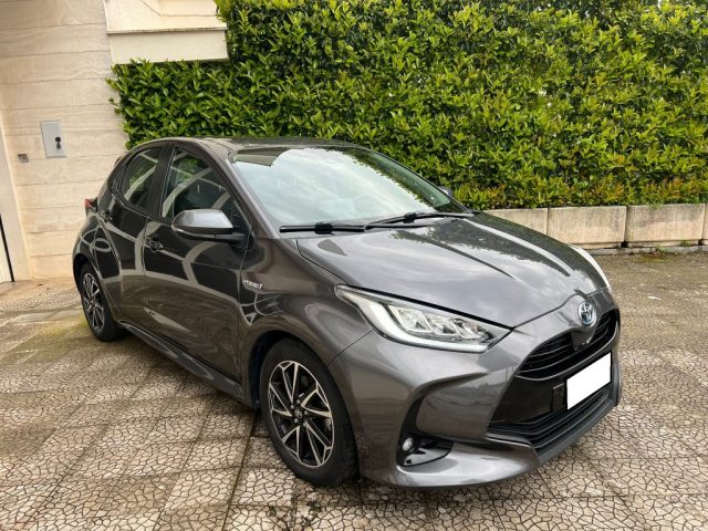 TOYOTA Yaris usata 4