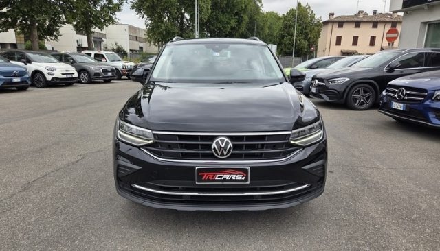 VOLKSWAGEN Tiguan usata, con Airbag