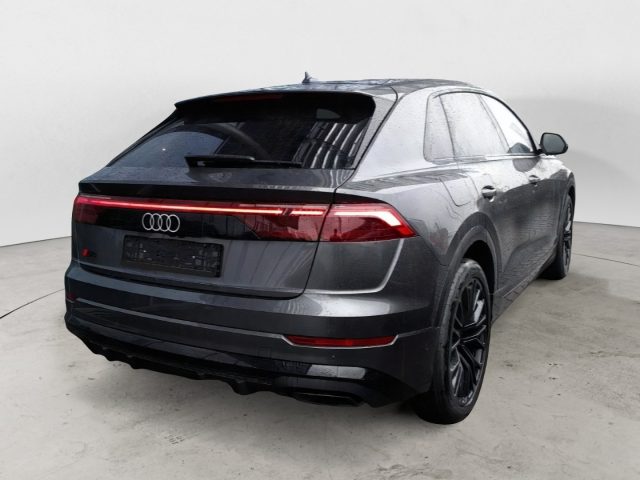 AUDI Q8 usata, con Airbag