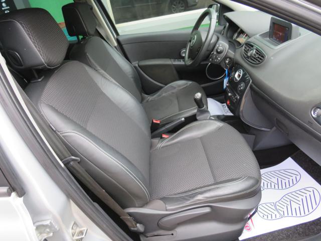 RENAULT Clio usata, con Airbag testa