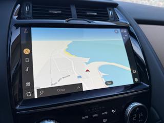 JAGUAR E-Pace usata, con Sensori di parcheggio anteriori