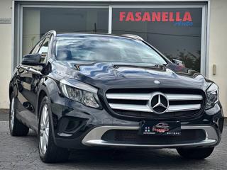 MERCEDES-BENZ GLA 180 usata, con Airbag