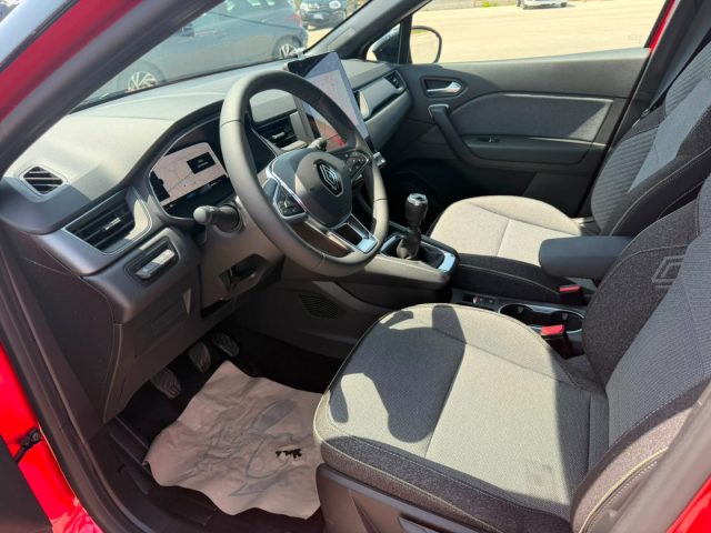 RENAULT Captur usata, con Bracciolo
