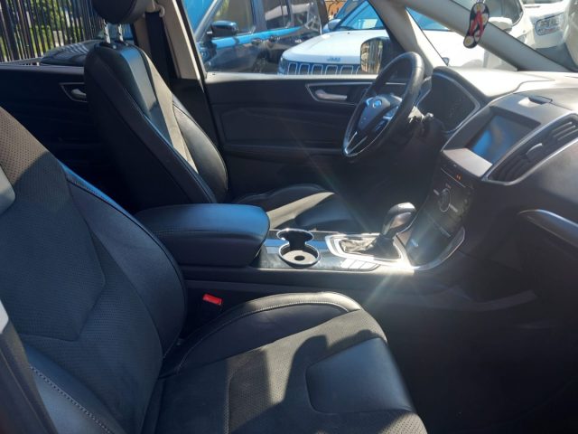 FORD S-Max usata, con Sensori di parcheggio posteriori