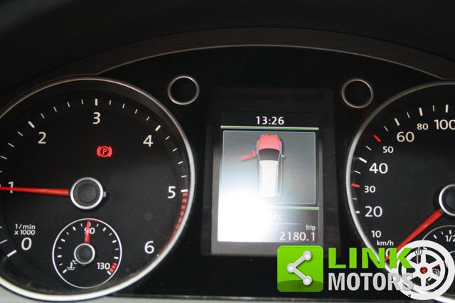 VOLKSWAGEN Passat usata, con Android Auto