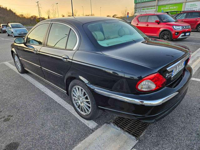 JAGUAR X-Type usata, con Alzacristalli elettrici