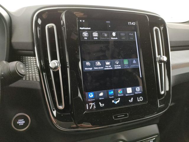 VOLVO XC40 usata, con USB