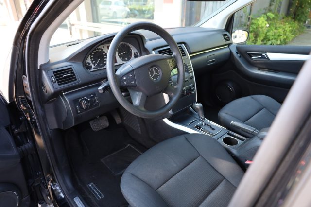 MERCEDES-BENZ B 180 usata, con Immobilizzatore elettronico
