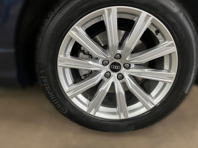 AUDI Q8 usata, con Boardcomputer