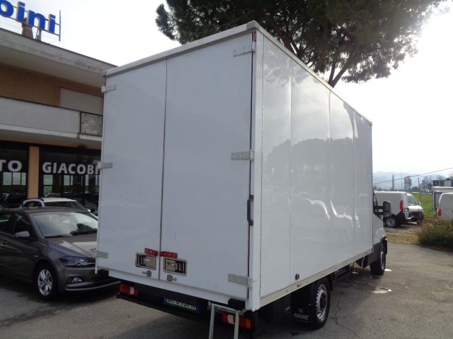 IVECO Daily usata, con Autoradio