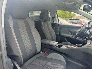 PEUGEOT 5008 usata, con Climatizzatore