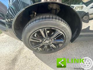 LAND ROVER Range Rover Velar usata, con Interni in pelle