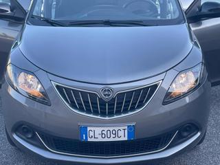 LANCIA Ypsilon usata, con ESP