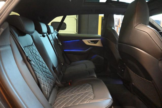 AUDI Q8 usata 35