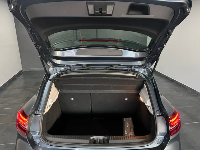 RENAULT Clio usata, con Controllo trazione