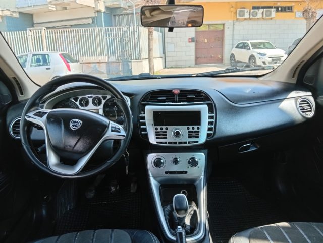 LANCIA Delta usata, con Controllo trazione