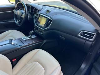 MASERATI Ghibli usata, con Autoradio