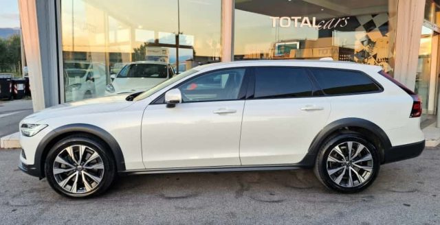 VOLVO V90 Cross Country usata, con Alzacristalli elettrici