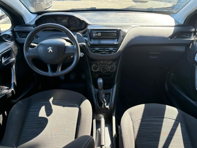 PEUGEOT 208 usata, con Boardcomputer