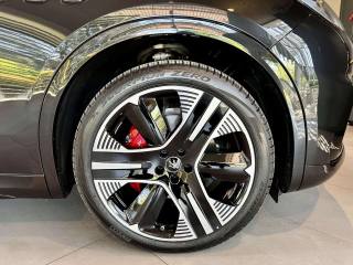 MASERATI Grecale usata, con Alzacristalli elettrici