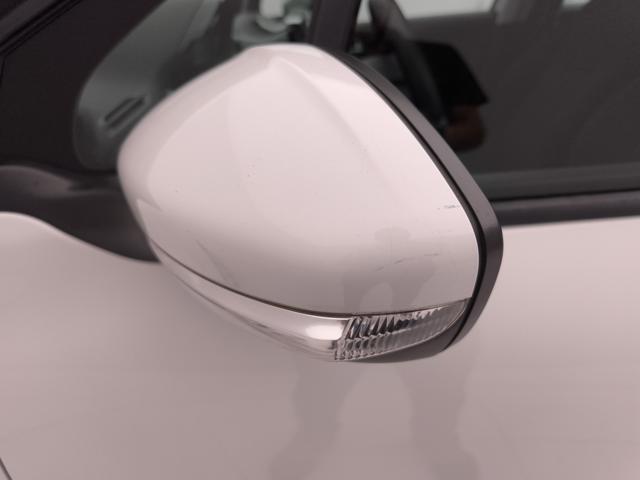 PEUGEOT 208 usata 33