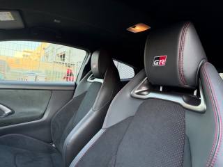 TOYOTA Yaris usata, con Cruise Control