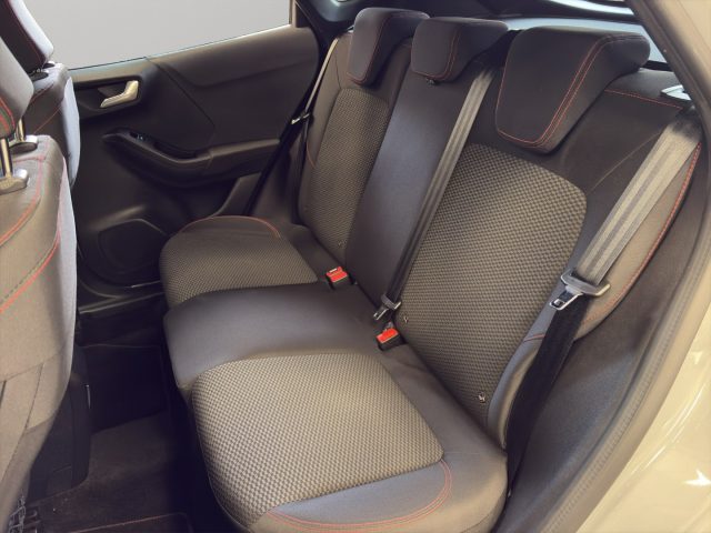 FORD Puma usata, con Isofix