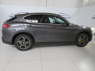ALFA ROMEO Stelvio usata, con Autoradio