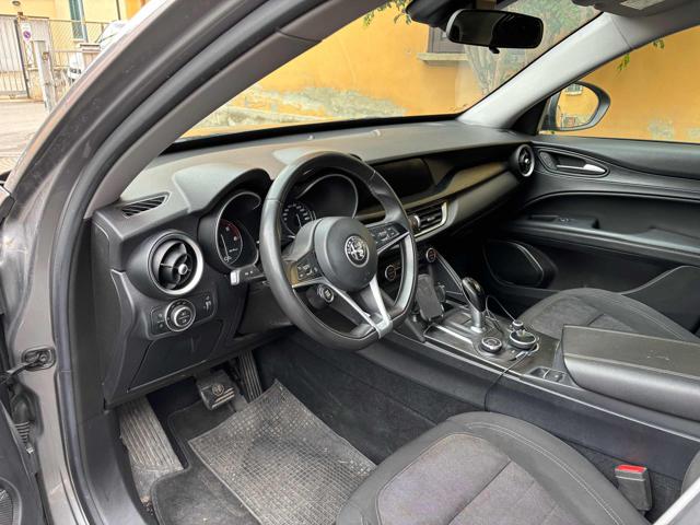 ALFA ROMEO Stelvio usata, con Controllo trazione