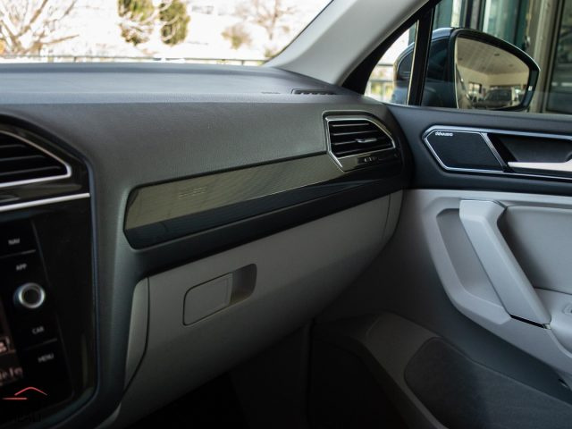 VOLKSWAGEN Tiguan Allspace usata, con Vivavoce