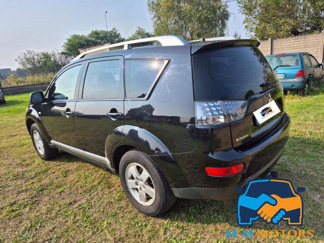 MITSUBISHI Outlander usata, con Cerchi in lega