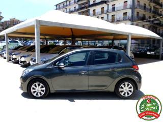 PEUGEOT 208 usata, con Airbag Passeggero