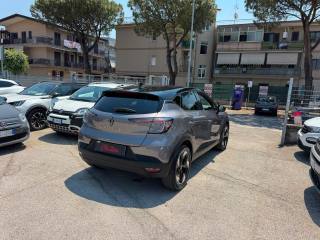 RENAULT Captur usata, con Sistema di navigazione