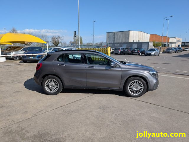 MERCEDES-BENZ GLA 220 usata, con Airbag Passeggero