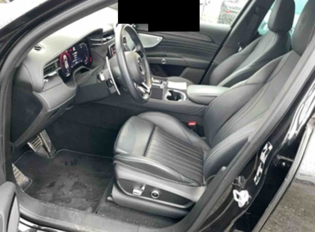 MASERATI Grecale usata, con Autoradio