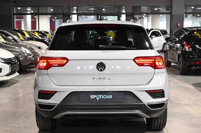 VOLKSWAGEN T-Roc usata, con Autoradio