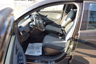 LANCIA Ypsilon usata, con Volante multifunzione