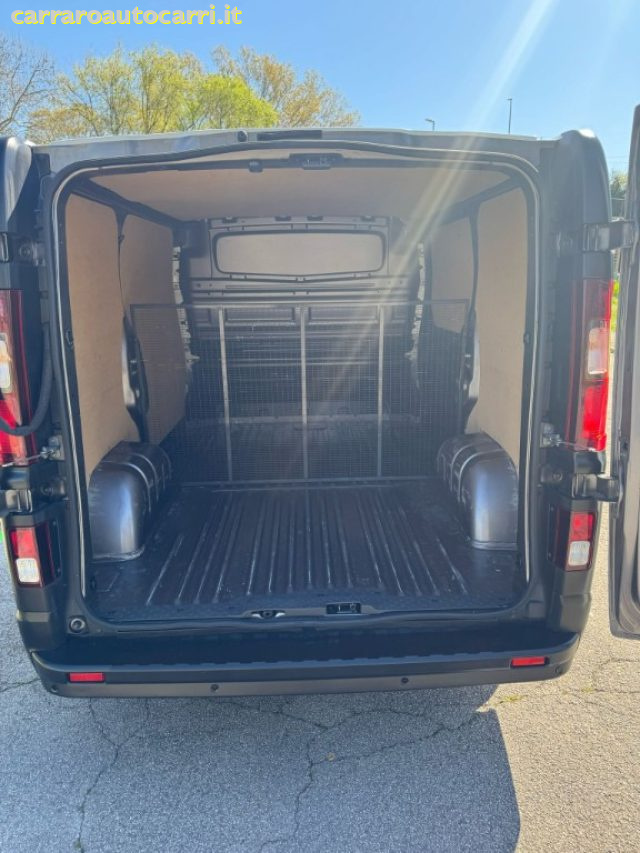 NISSAN NV300 usata, con Cerchioni in acciaio