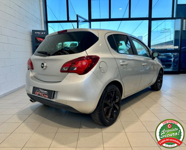 OPEL Corsa usata, con Airbag laterali