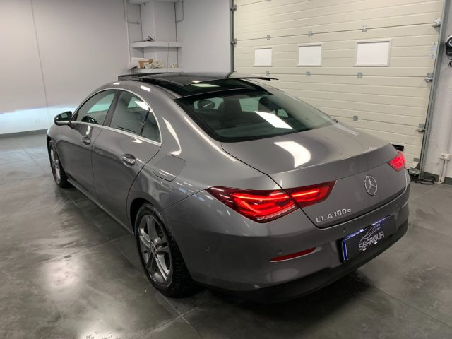 MERCEDES-BENZ CLA 180 usata, con Alzacristalli elettrici