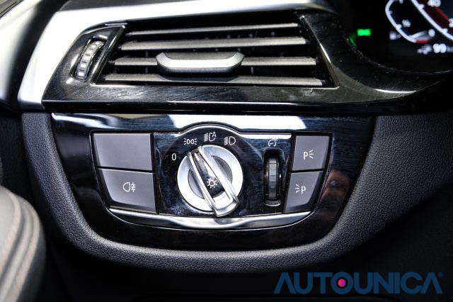 BMW 530 usata, con USB