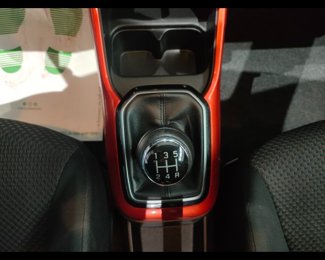 SUZUKI Ignis usata, con Portellone posteriore elettrico