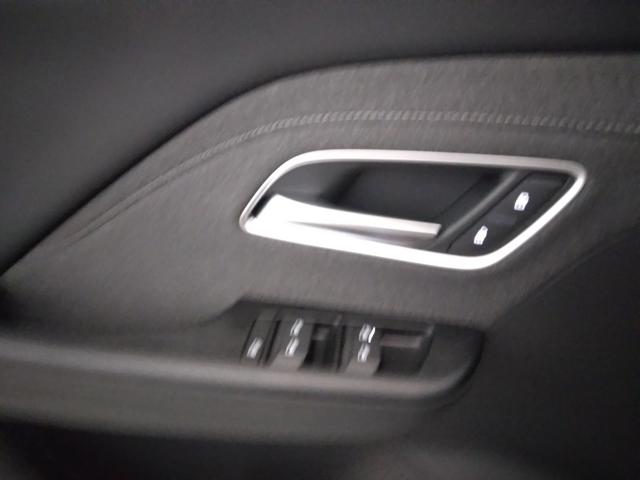 MG ZS usata, con Airbag testa