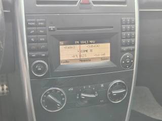 MERCEDES-BENZ B 180 usata, con Boardcomputer