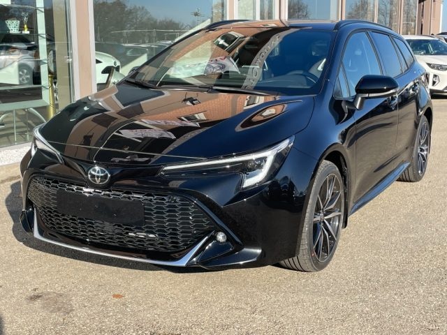 TOYOTA Corolla usata, con Cerchi in lega