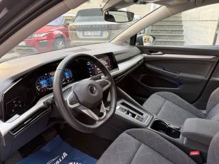 VOLKSWAGEN Golf usata, con Autoradio digitale