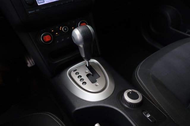 NISSAN Qashqai usata 50